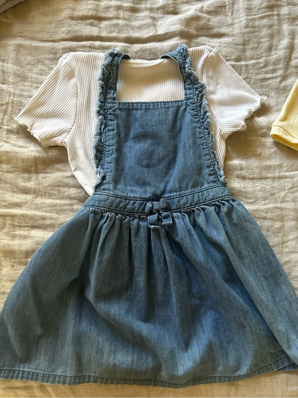 2 Blue Denim 3-4t Girls Pinafore Overalls